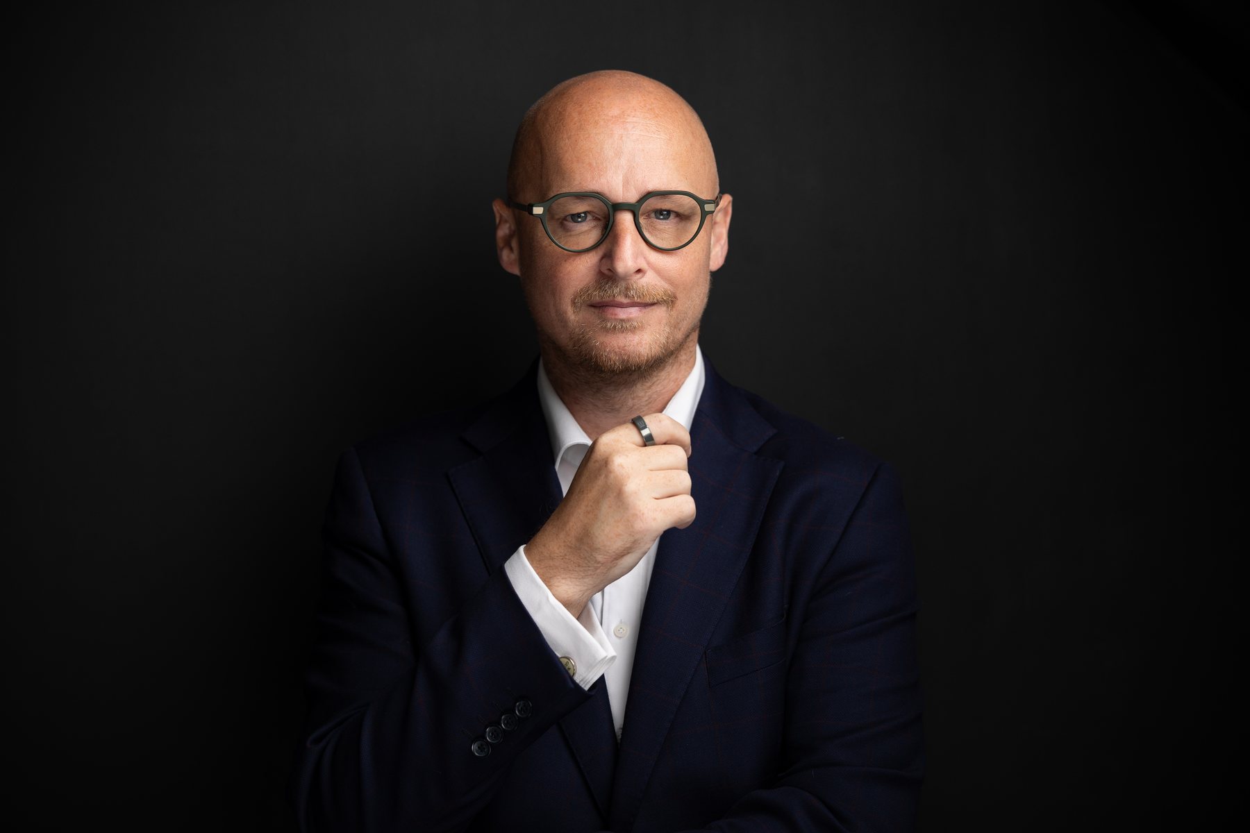 Dr Tom Hitchcock portrait
